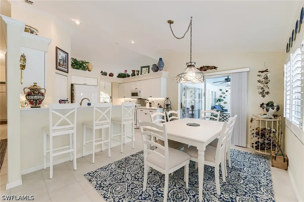 2059 Imperial Circle Naples FL 34110