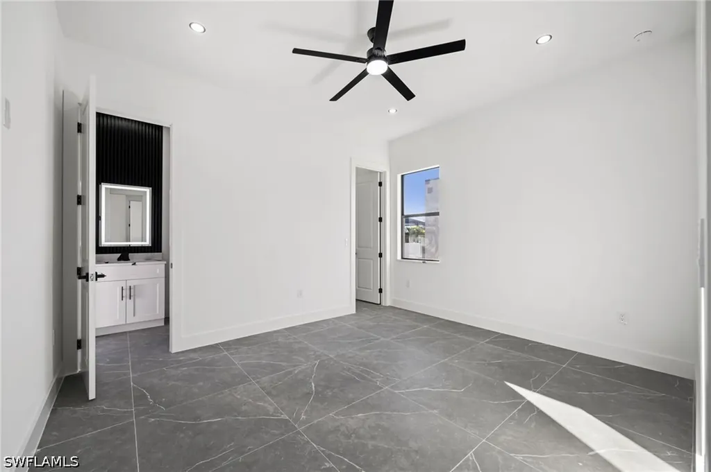 109 SW 37th Place Cape Coral FL 33991