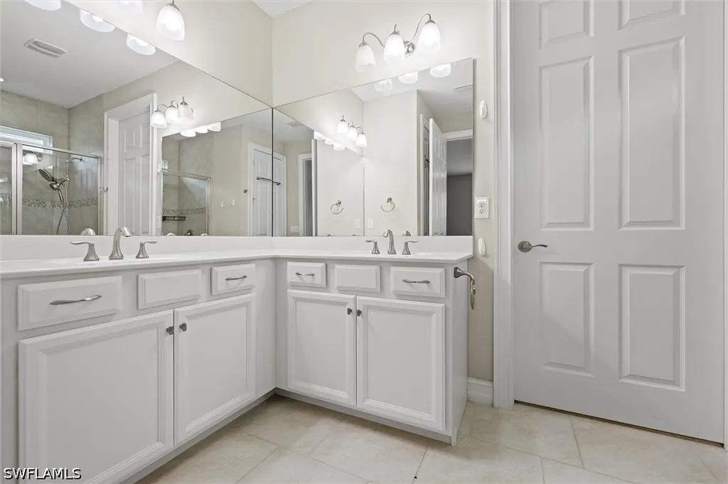 28269 Seasons Tide Avenue Bonita Springs FL 34135