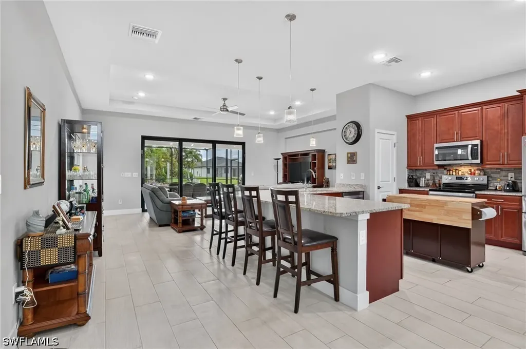 307 Gleason Parkway Cape Coral FL 33914