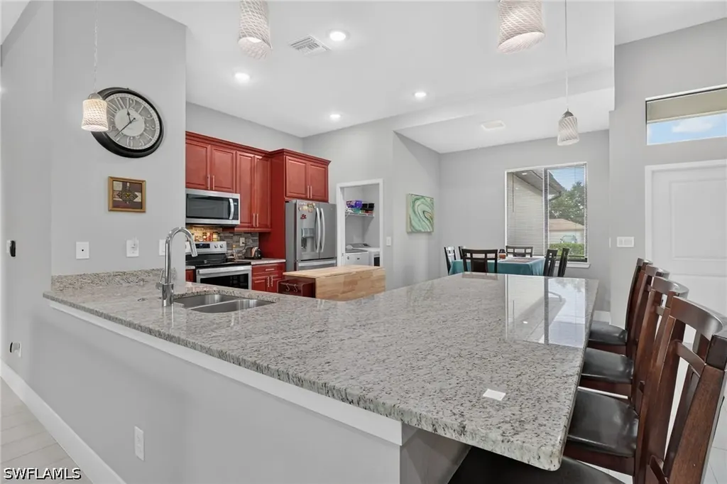 307 Gleason Parkway Cape Coral FL 33914