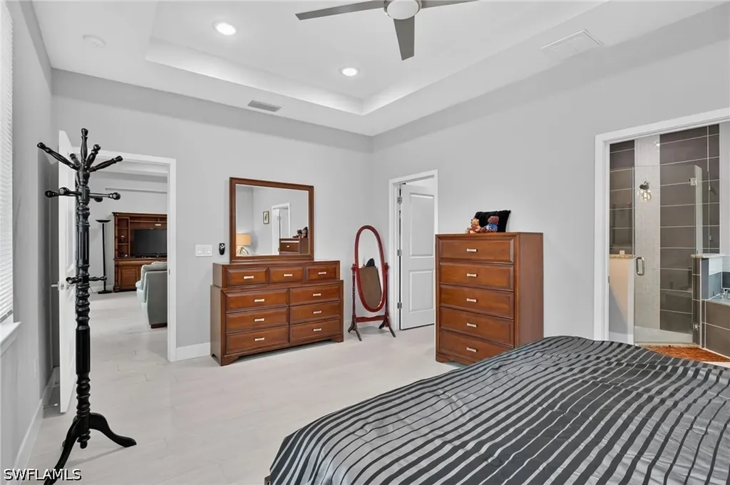 307 Gleason Parkway Cape Coral FL 33914