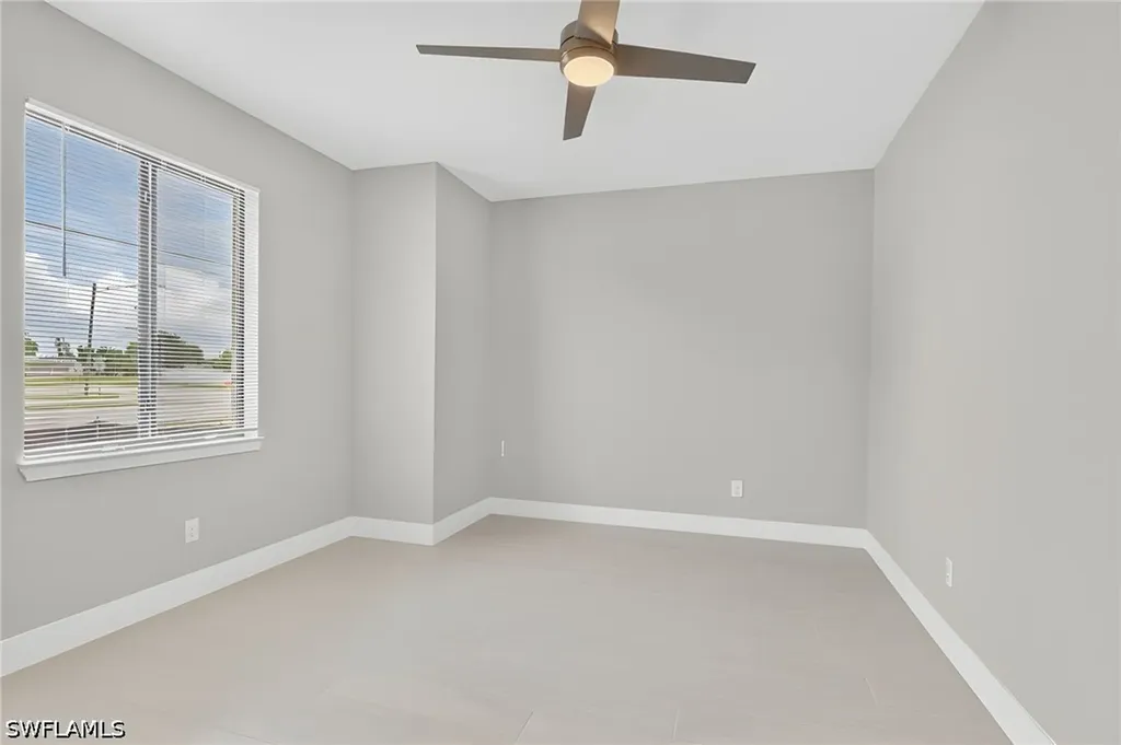 307 Gleason Parkway Cape Coral FL 33914