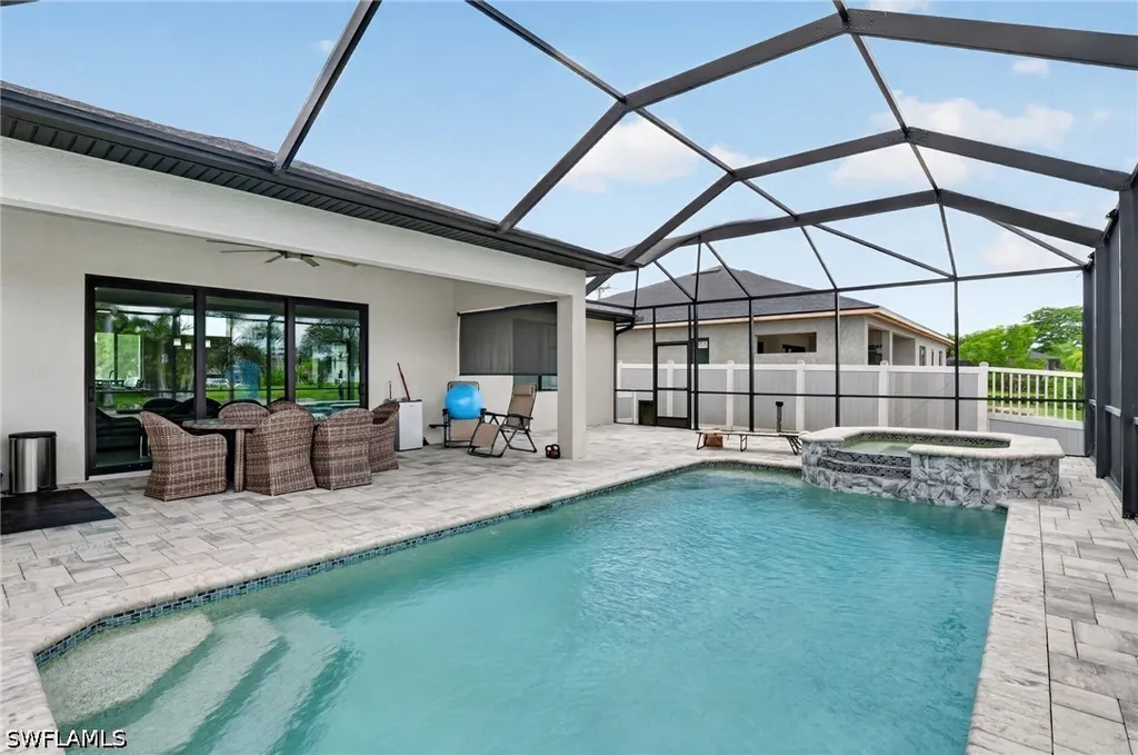 307 Gleason Parkway Cape Coral FL 33914