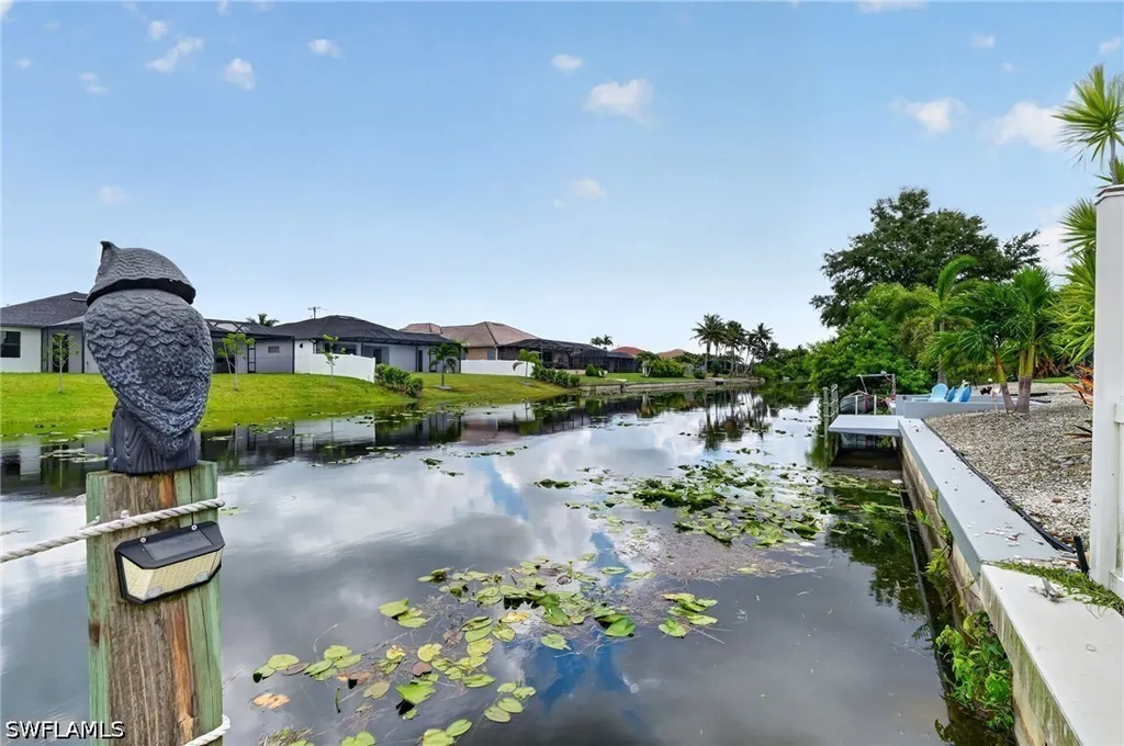 307 Gleason Parkway Cape Coral FL 33914