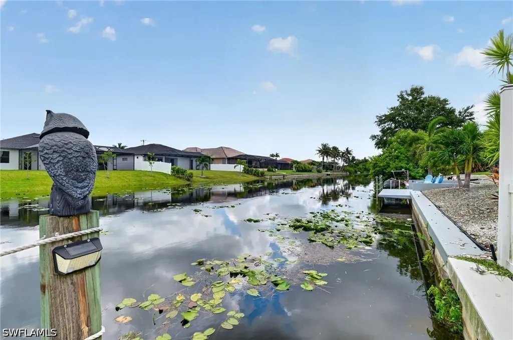 307 Gleason Parkway Cape Coral FL 33914