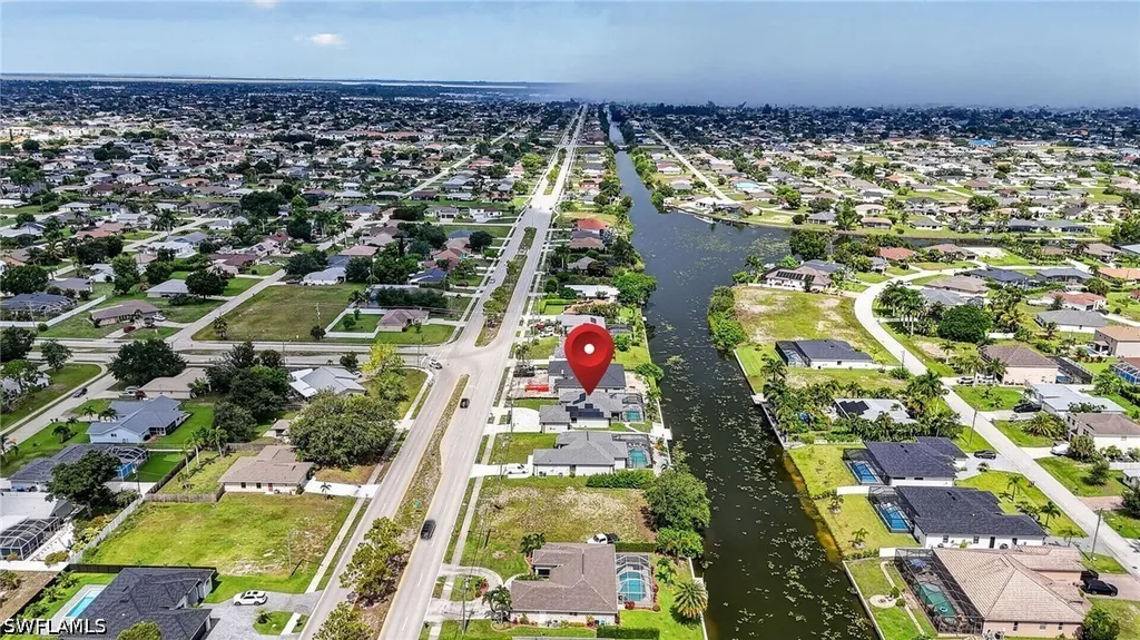 307 Gleason Parkway Cape Coral FL 33914