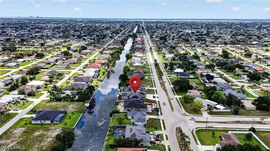 307 Gleason Parkway Cape Coral FL 33914