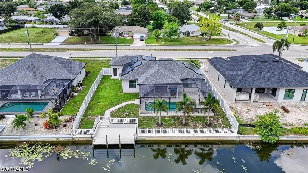 307 Gleason Parkway Cape Coral FL 33914