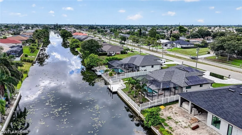 307 Gleason Parkway Cape Coral FL 33914
