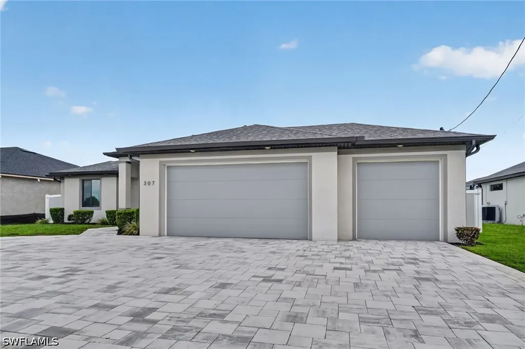 307 Gleason Parkway Cape Coral FL 33914
