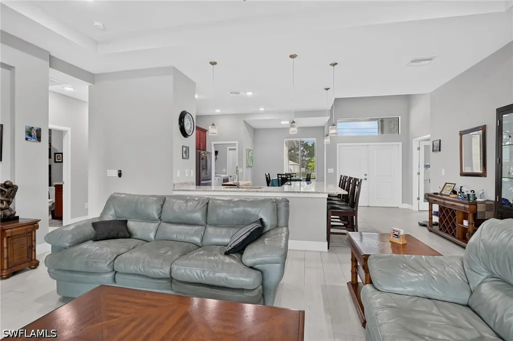 307 Gleason Parkway Cape Coral FL 33914