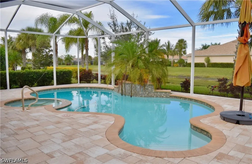 8578 Veronawalk Circle Naples FL 34114