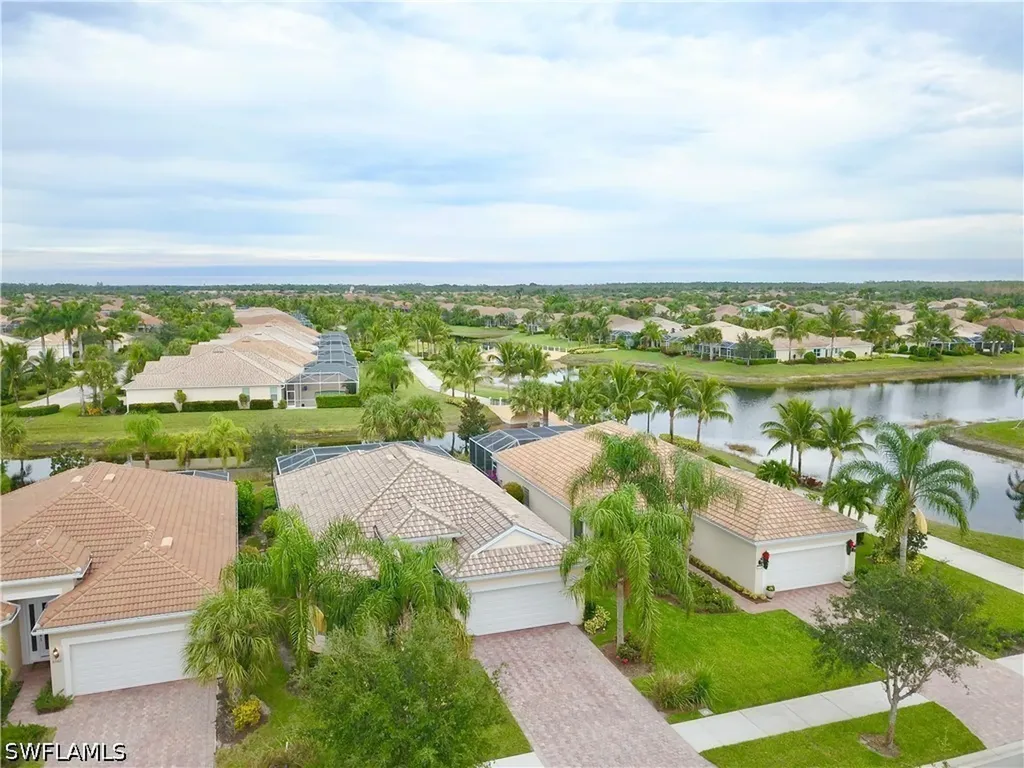8578 Veronawalk Circle Naples FL 34114