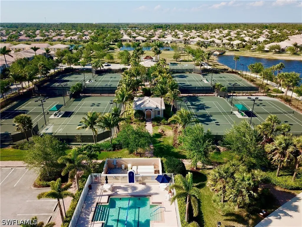8578 Veronawalk Circle Naples FL 34114