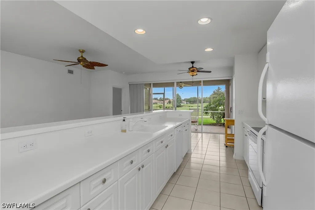 1925 Crestview Way Naples FL 34119