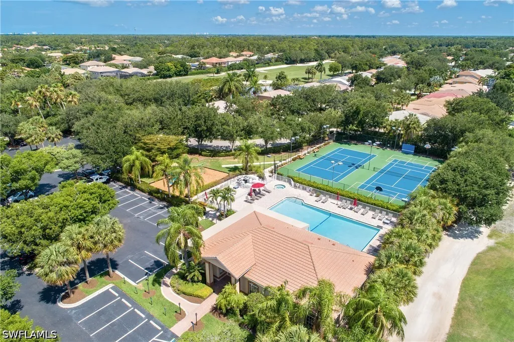 1925 Crestview Way Naples FL 34119