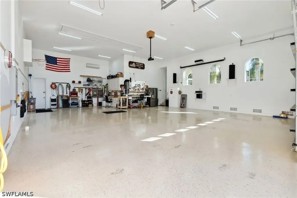18018 Broadview Drive Naples FL 34114