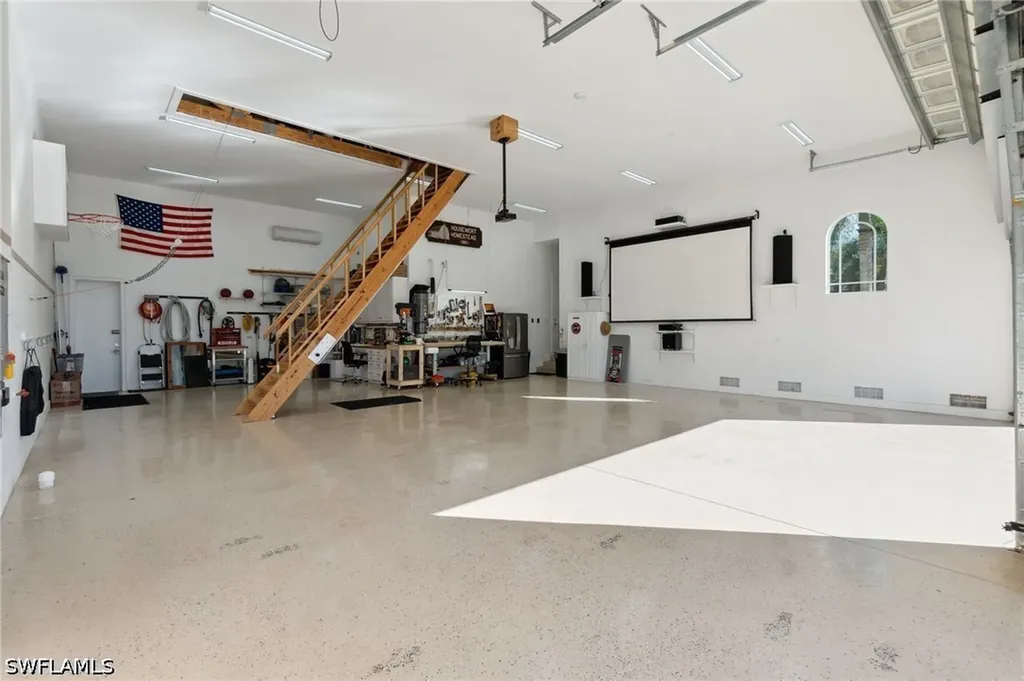 18018 Broadview Drive Naples FL 34114