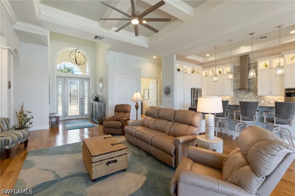 18018 Broadview Drive Naples FL 34114