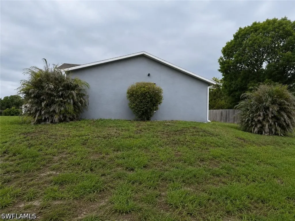 200 Jefferson Avenue Lehigh Acres FL 33936