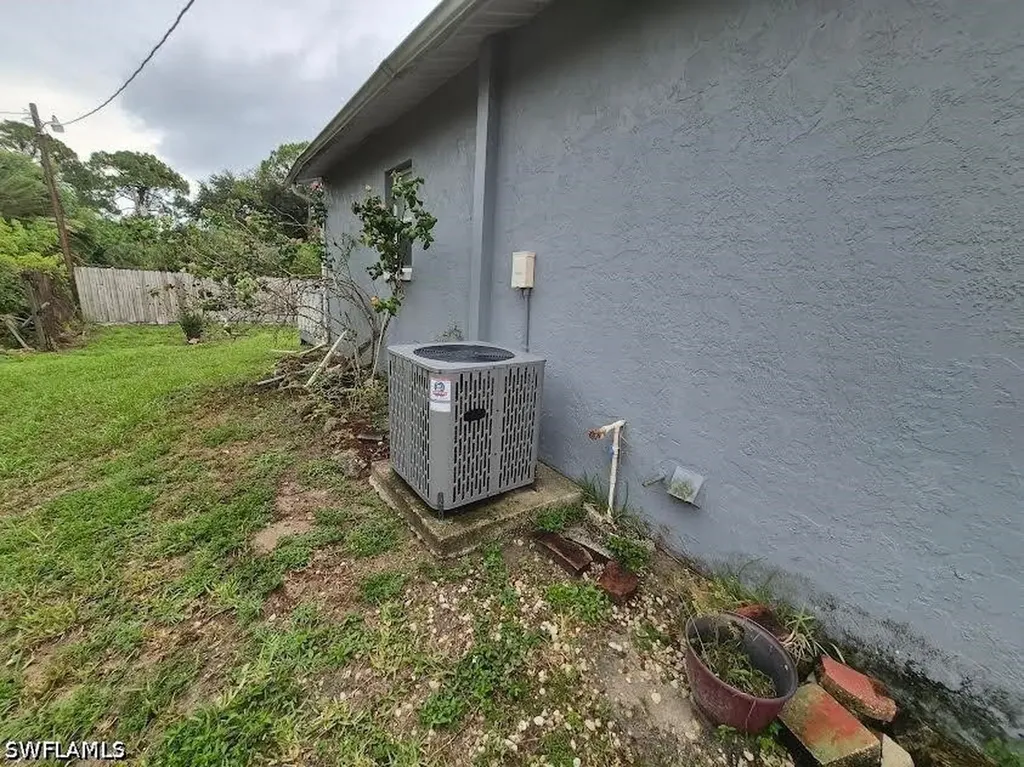 200 Jefferson Avenue Lehigh Acres FL 33936