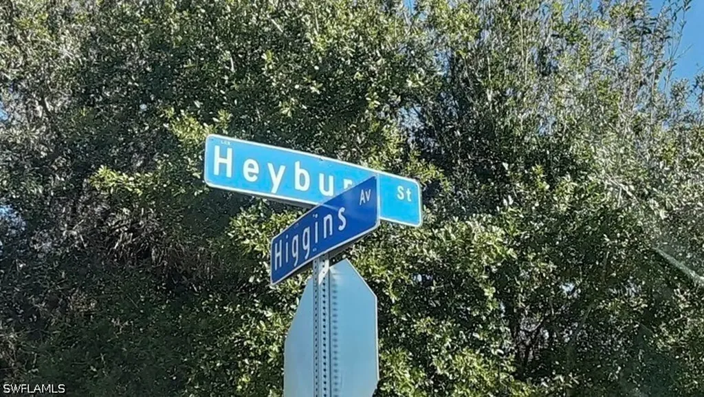 3859 Heyburn Street Fort Myers FL 33905