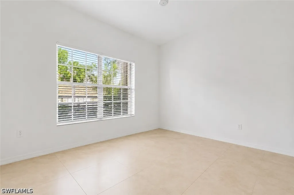 322 Sugar Pine Lane Naples FL 34108