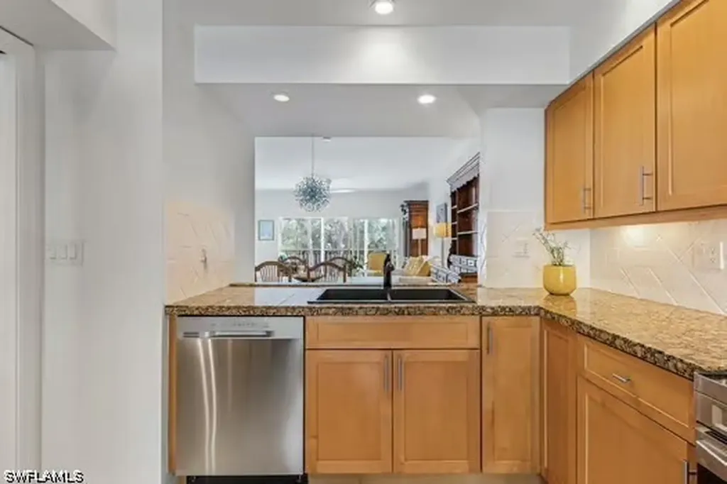 322 Sugar Pine Lane Naples FL 34108