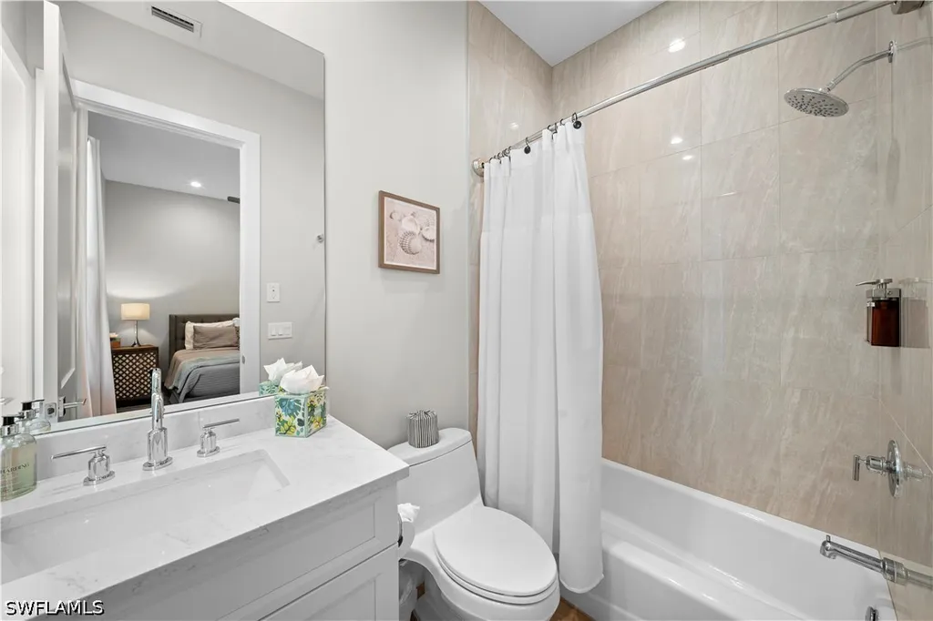 828 100th Avenue N Naples FL 34108