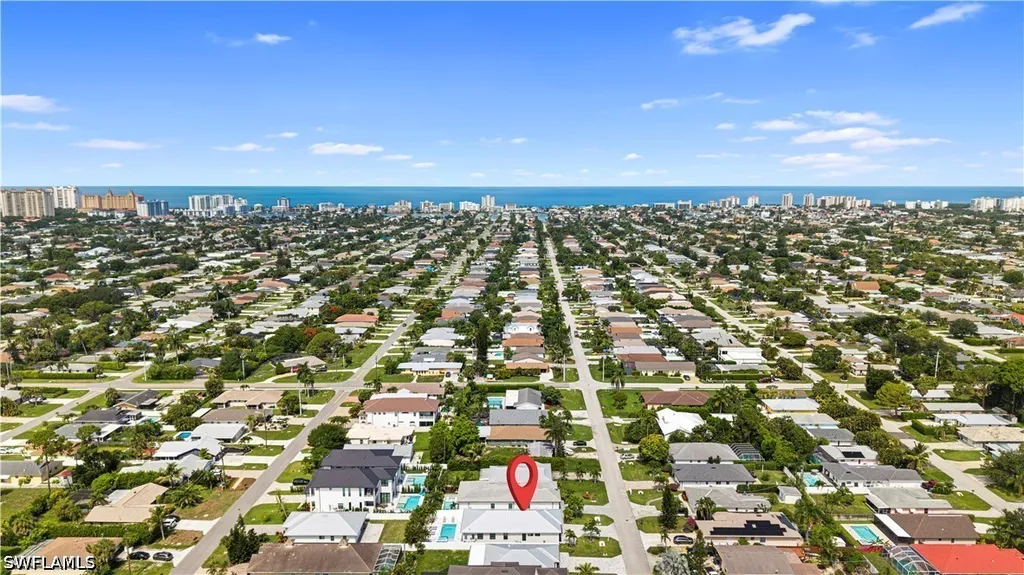 828 100th Avenue N Naples FL 34108