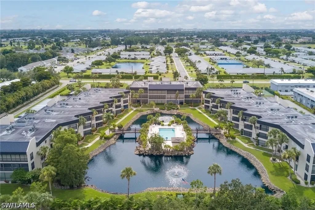 6979 Winkler Road Fort Myers FL 33919
