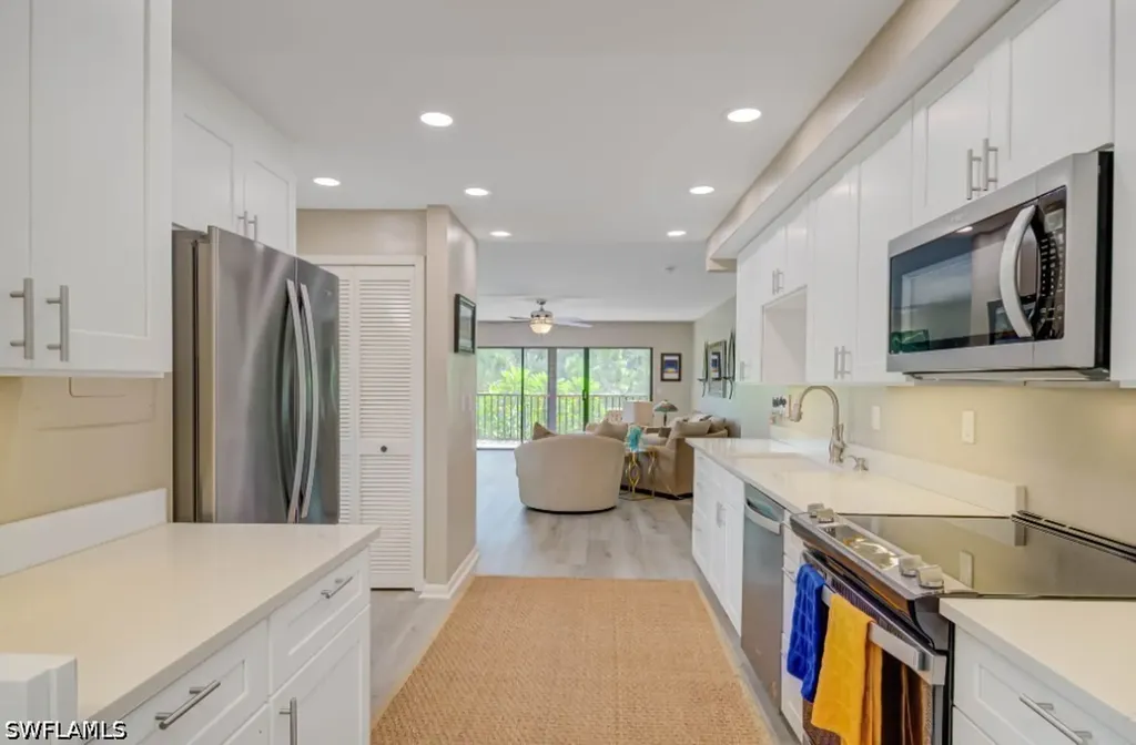 6979 Winkler Road Fort Myers FL 33919
