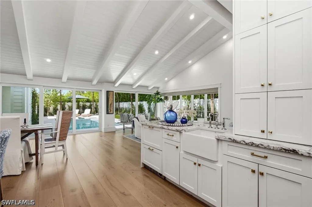 742 11th Avenue S Naples FL 34102