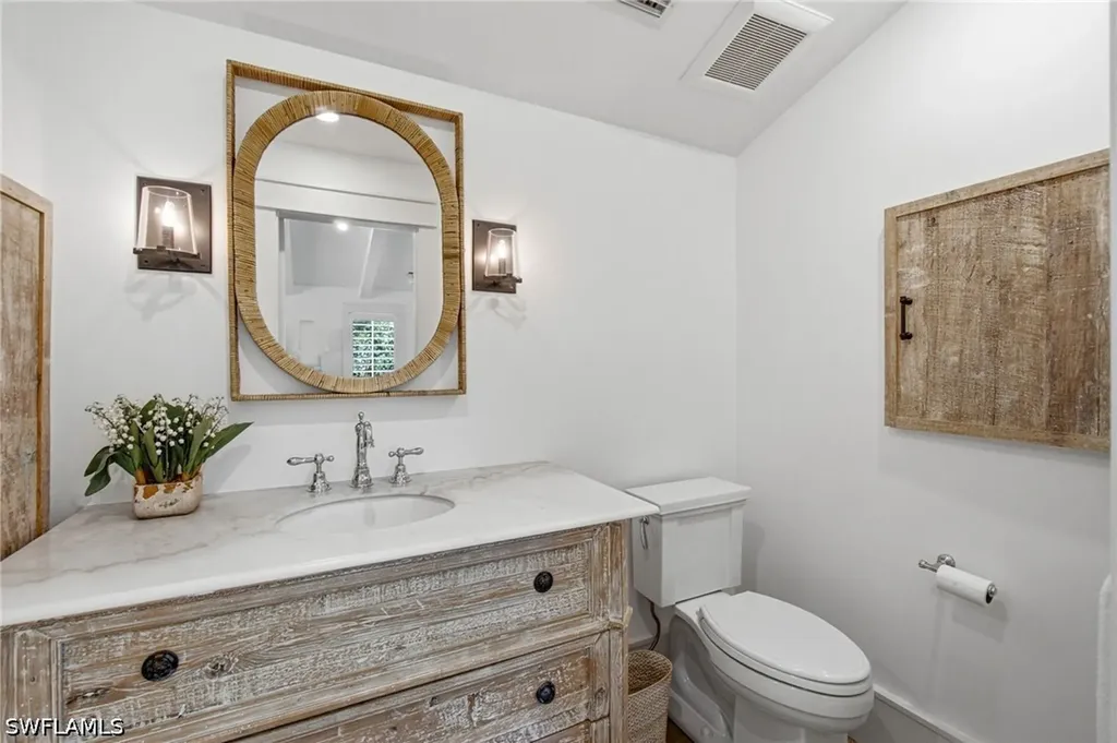 742 11th Avenue S Naples FL 34102