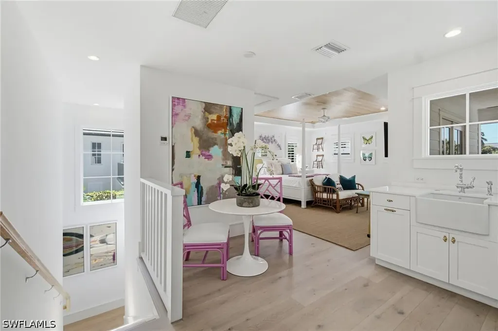 742 11th Avenue S Naples FL 34102