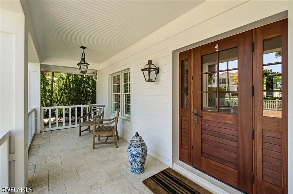 742 11th Avenue S Naples FL 34102