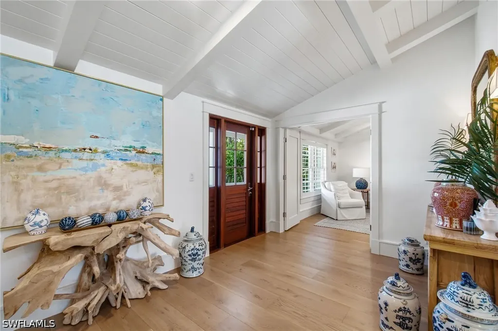 742 11th Avenue S Naples FL 34102