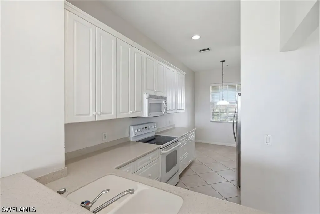 886 Park Avenue Marco Island FL 34145