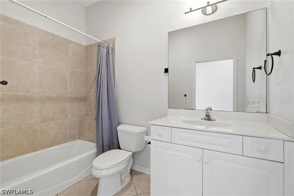 886 Park Avenue Marco Island FL 34145