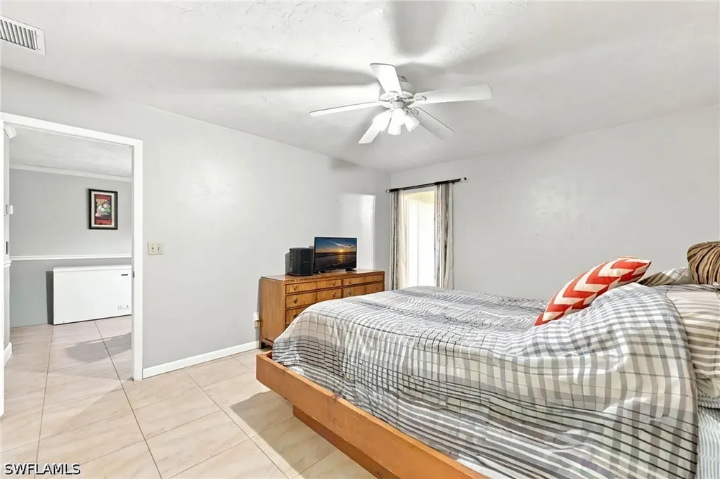 2315 54th Terrace SW Naples FL 34116