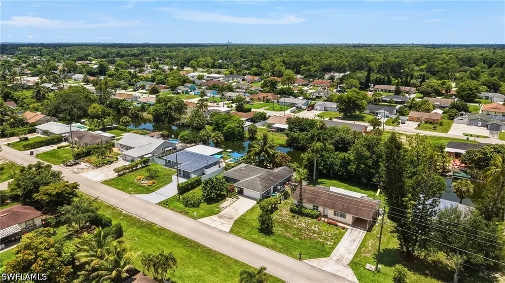 2315 54th Terrace SW Naples FL 34116