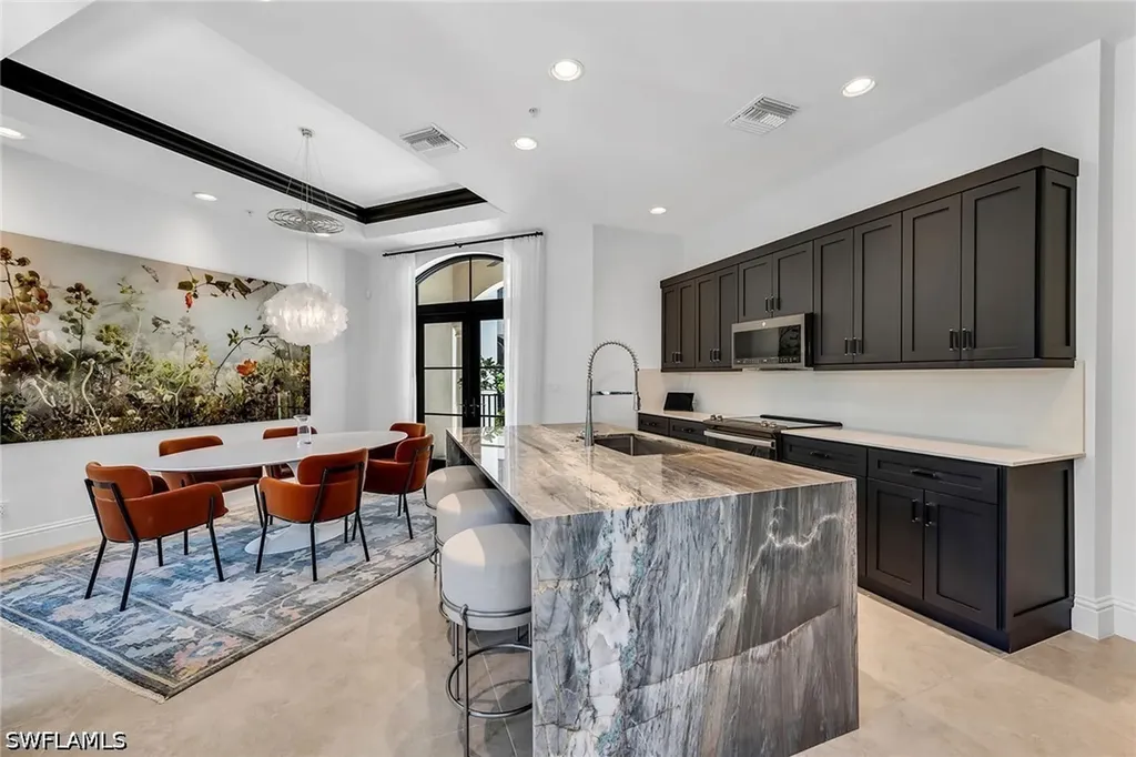 1004 7th Street S Naples FL 34102