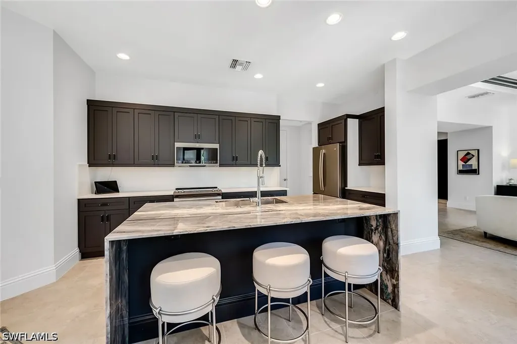 1004 7th Street S Naples FL 34102