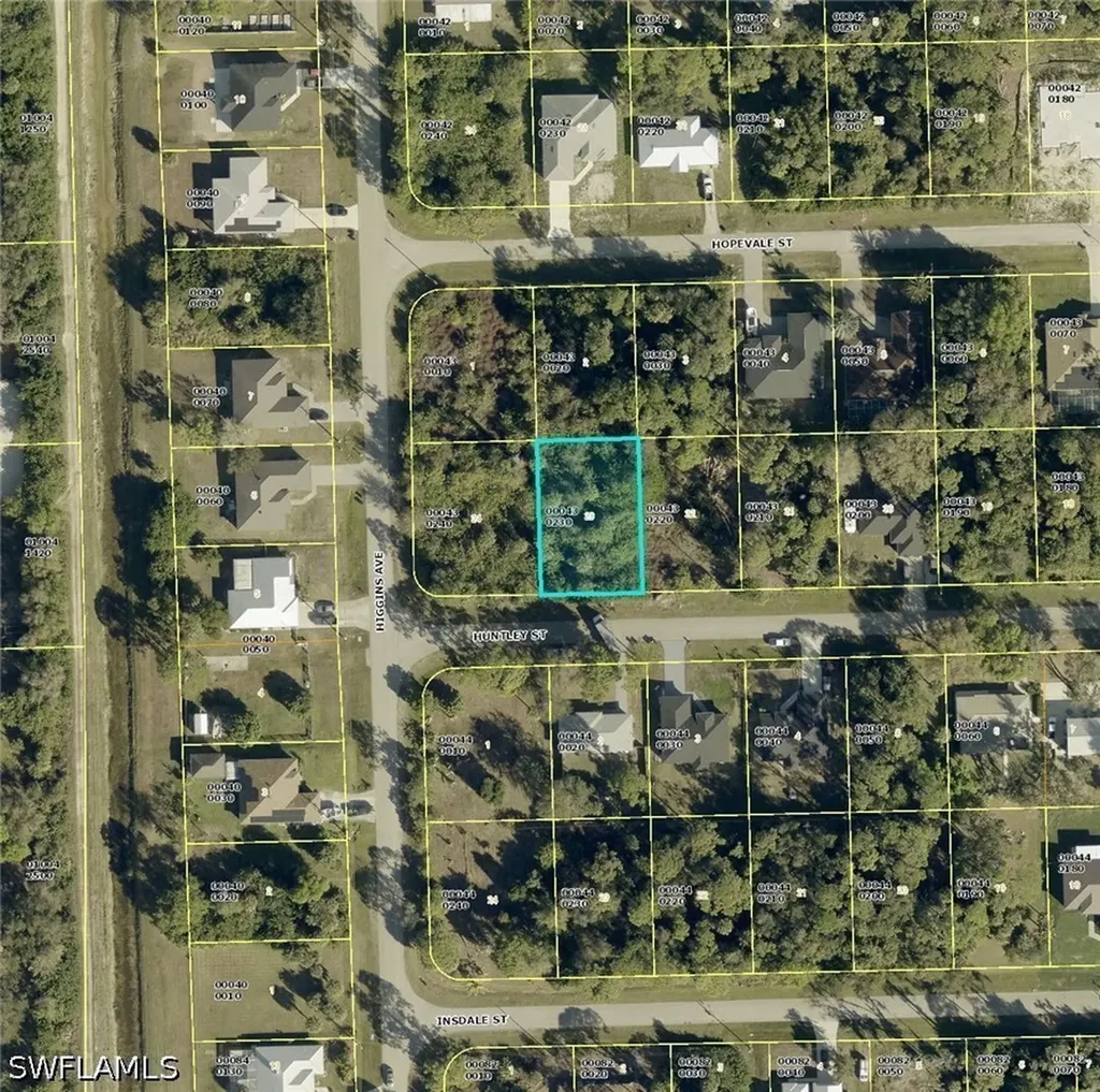3852 Huntley Street Fort Myers FL 33905