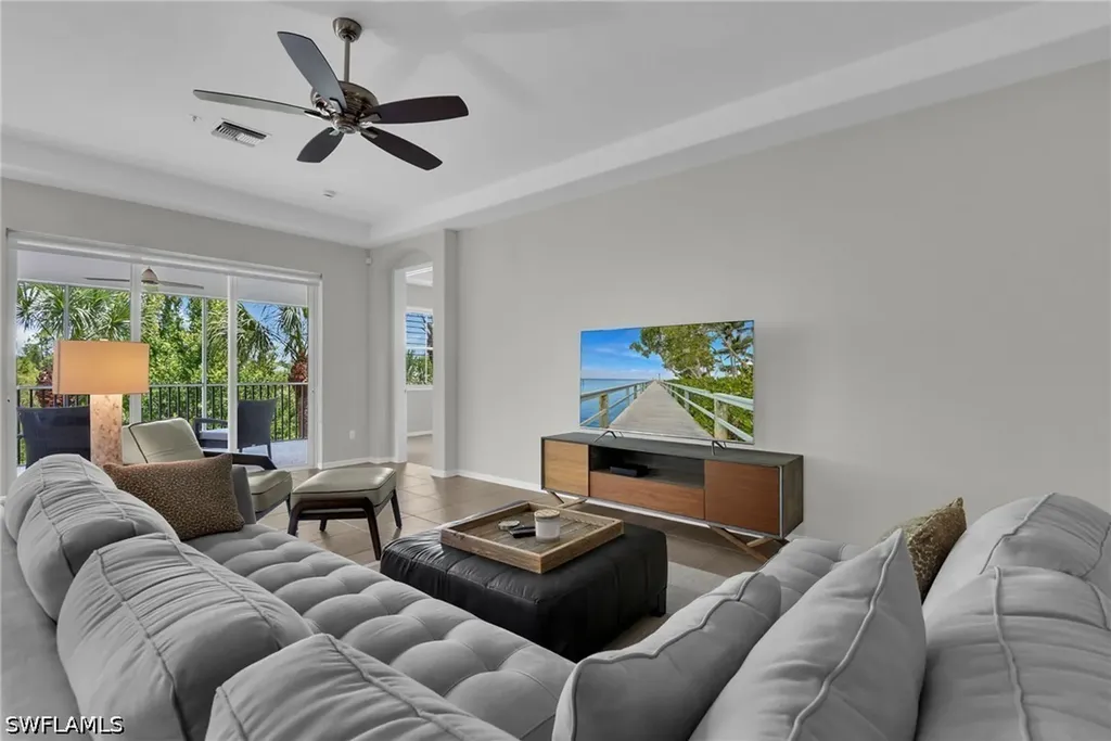 12870 Carrington Circle Naples FL 34105