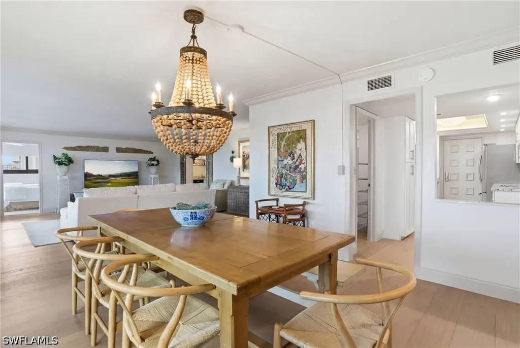 2400 Gulf Shore Boulevard N Naples FL 34103