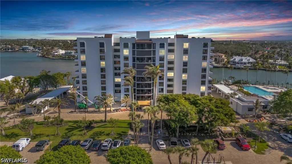2400 Gulf Shore Boulevard N Naples FL 34103