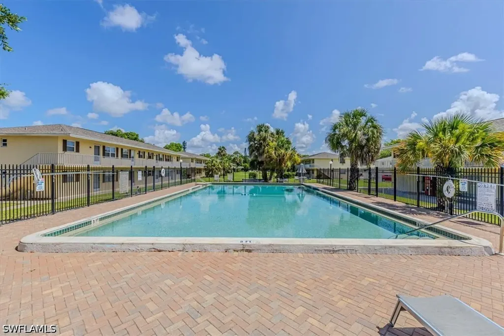 3325 Airport Road N Naples FL 34105