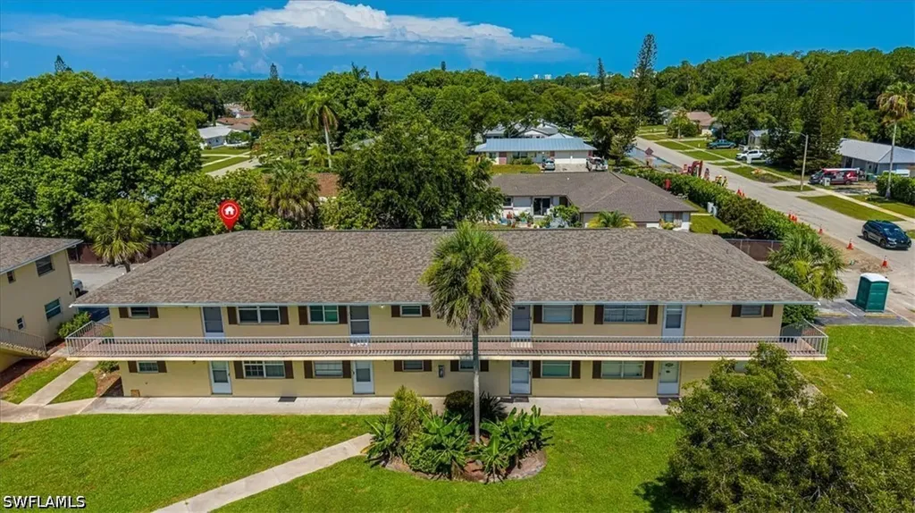 3325 Airport Road N Naples FL 34105